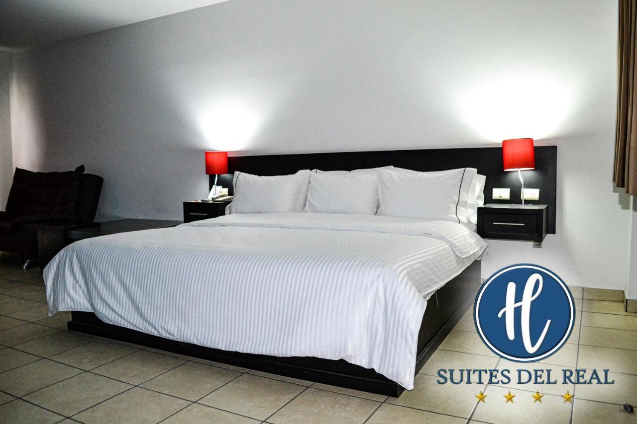 Hotel Suites Del Real Zapopan Bagian luar foto