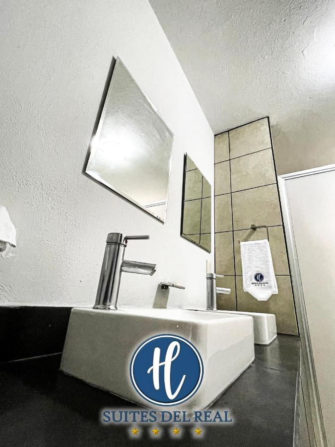Hotel Suites Del Real Zapopan Bagian luar foto